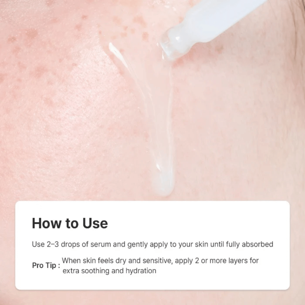 Dr. Althea 345 Relief Serum wird mit einer Pipette auf die Haut aufgetragen für Feuchtigkeit, beruhigende Pflege und eine gestärkte Hautbarriere.