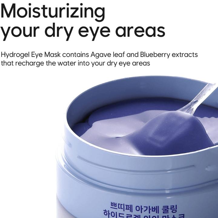 Produktbild von Agave Cooling Hydrogel Eye Mask mit Fokus auf die Feuchtigkeitsversorgung trockener Bereiche rund um die Augen. Das Bild zeigt die Hydrogel-Formel und den beiliegenden Spatel.