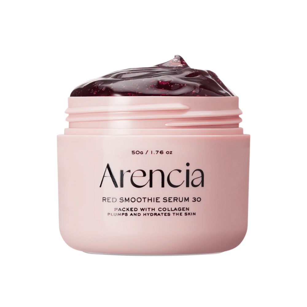 Nahaufnahme von Arencia Red Smoothie Serum 30 in rosa Dose, gefüllt mit tiefrotem Gel für Feuchtigkeit und Spannkraft.