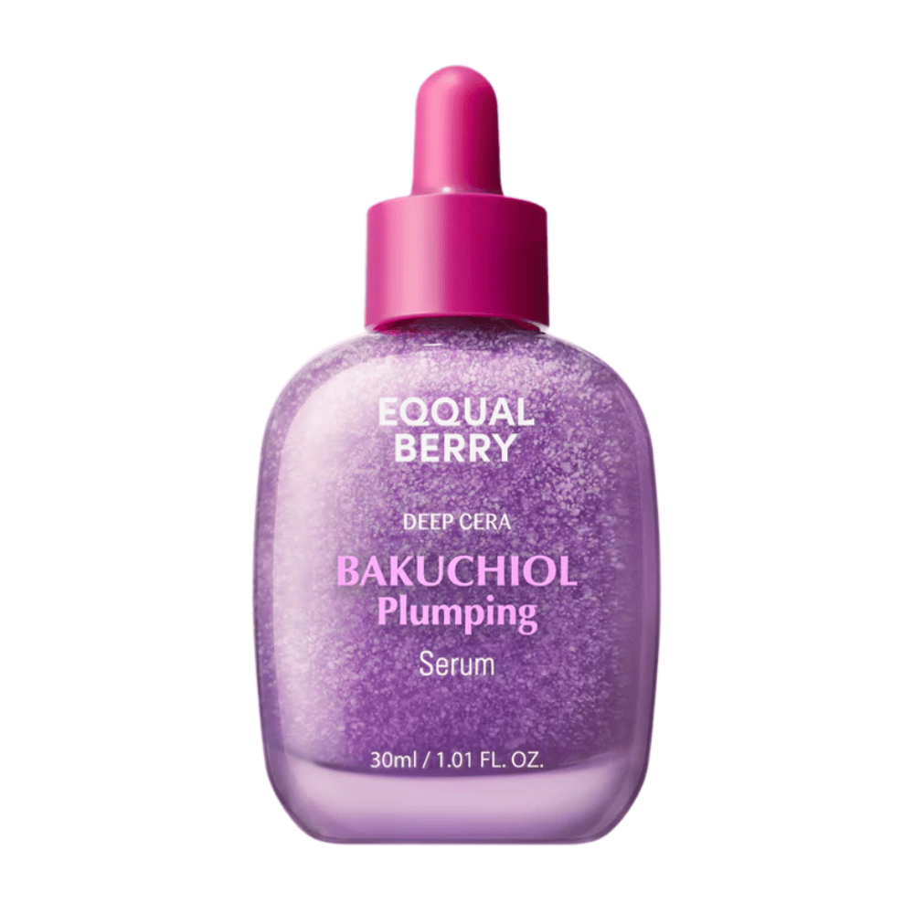 Equal Berry Bakuchiol Plumping Serum in einer lila schimmernden Flasche mit rosa Pipette. Feuchtigkeitsspendendes und straffendes Serum für eine strahlende Haut.