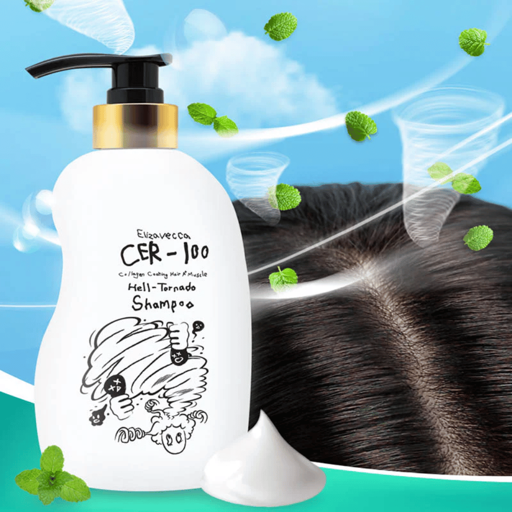 Elizavecca CER-100 Collagen Coating Hair A+ Muscle Helltornado Shampoo wird vor einer Nahaufnahme der Kopfhaut gezeigt. Wirbelnde Winde und Minzblätter veranschaulichen ein erfrischendes, kühlendes Gefühl und den Fokus auf Kopfhautpflege.