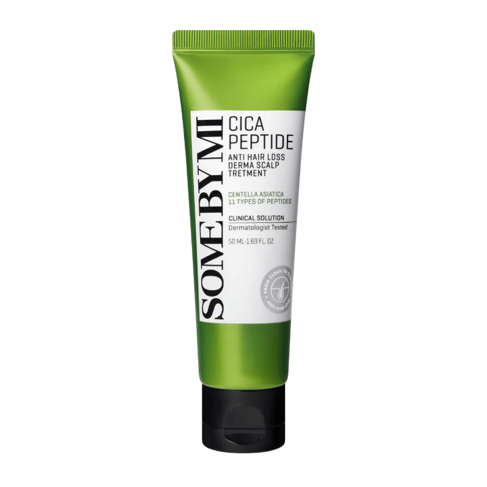 SOME BY MI Cica Peptide Anti Hair Loss Derma Scalp Treatment in einer grünen und weißen Tube mit schwarzem Deckel, Produkt gegen Haarausfall und für die Kopfhautpflege.