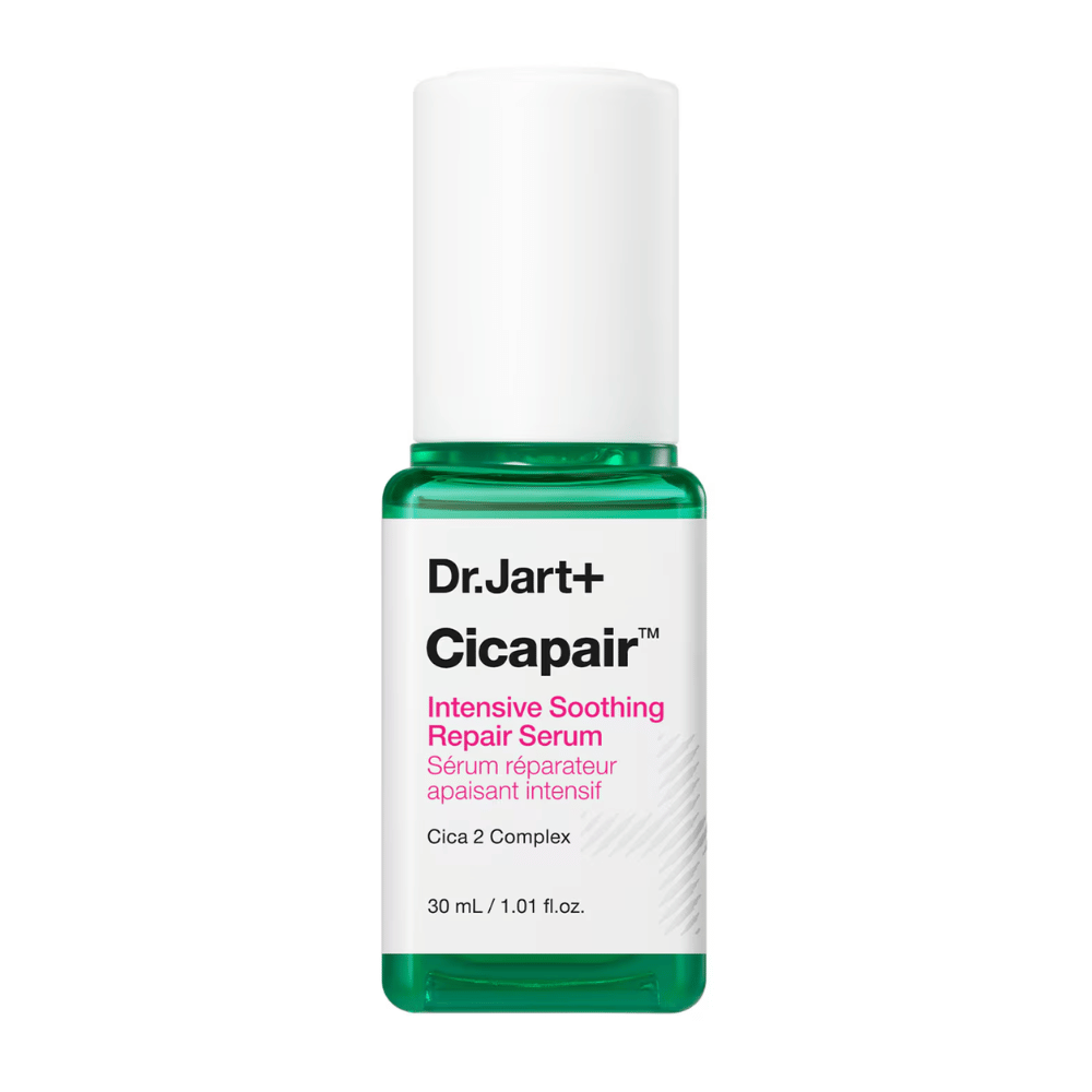 Dr.Jart+ Cicapair Intensive Soothing Repair Serum, 30 ml Flasche. Die Flasche hat einen weißen Deckel mit einem grünen Boden und ein Etikett mit der Aufschrift "Cicapair Intensive Soothing Repair Serum" und "Cica 2 Complex".