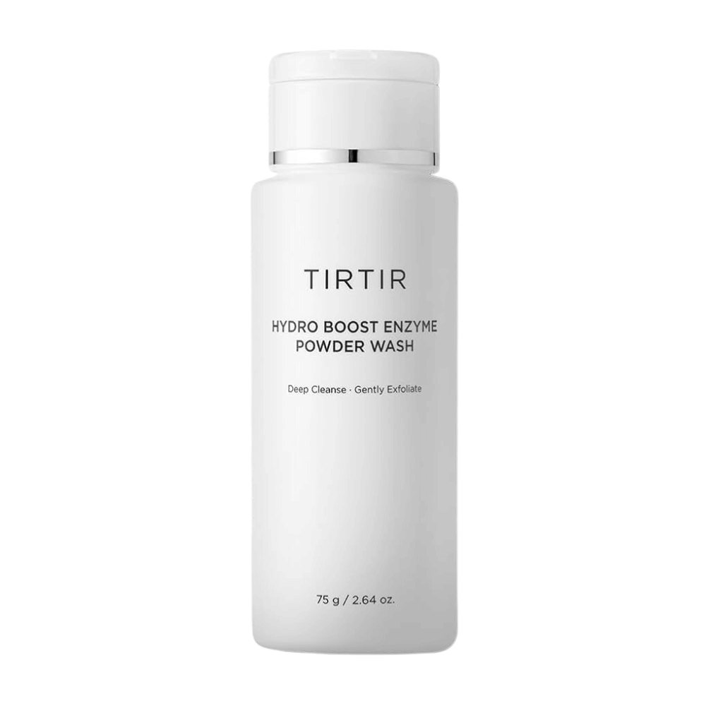 Eine weiße, glatte Flasche von TIRTIR Hydro Boost Enzyme Powder Wash. Der Text auf der Flasche beschreibt das Produkt als eine tiefenreinigende und sanft exfolierende Gesichtsreinigung. Die Größe wird mit 75 g / 2.64 oz angegeben.