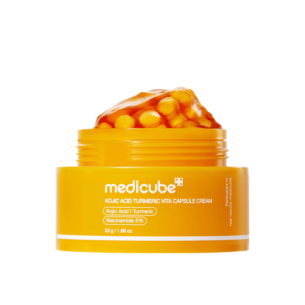 5. Medicube Kojic Acid Turmeric Vita Capsule Cream 53 g – gelber Tiegel mit Gelcreme und Kapseln auf weißem Hintergrund