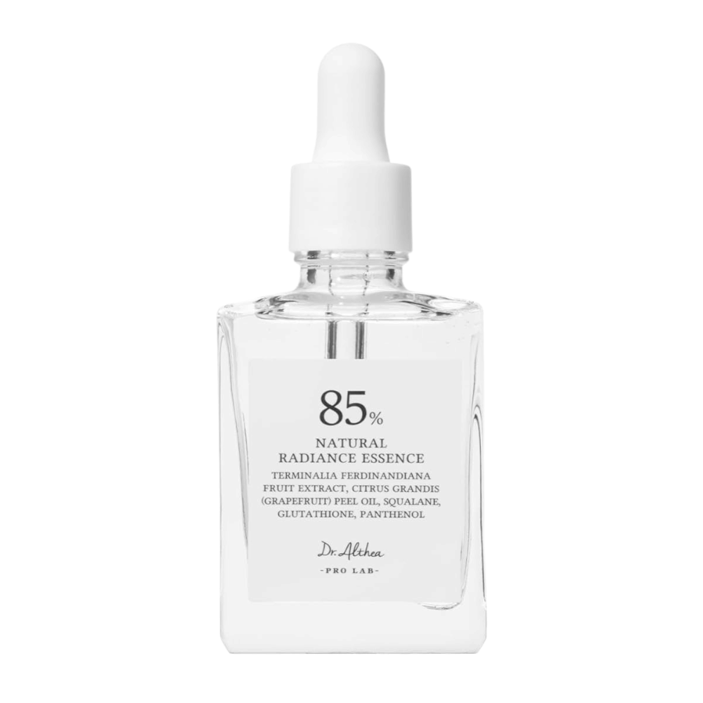 Dr. Althea Natural Radiance Essence – feuchtigkeitsspendendes Essence mit 85% Kakadu-Pflaumen-Extrakt für Glow, gleichmäßigen Hautton und starke Hautbarriere.