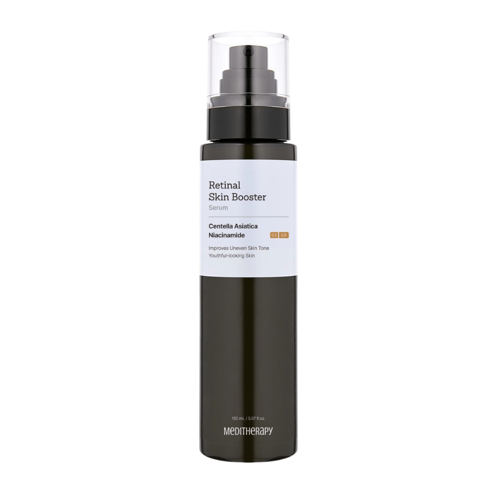 Meditherapy Retinal Skin Booster Serum in dunkler Pumpflasche. Die Formel mit Centella Asiatica und Niacinamid verbessert den Hautton und verleiht einen jugendlichen Glanz.