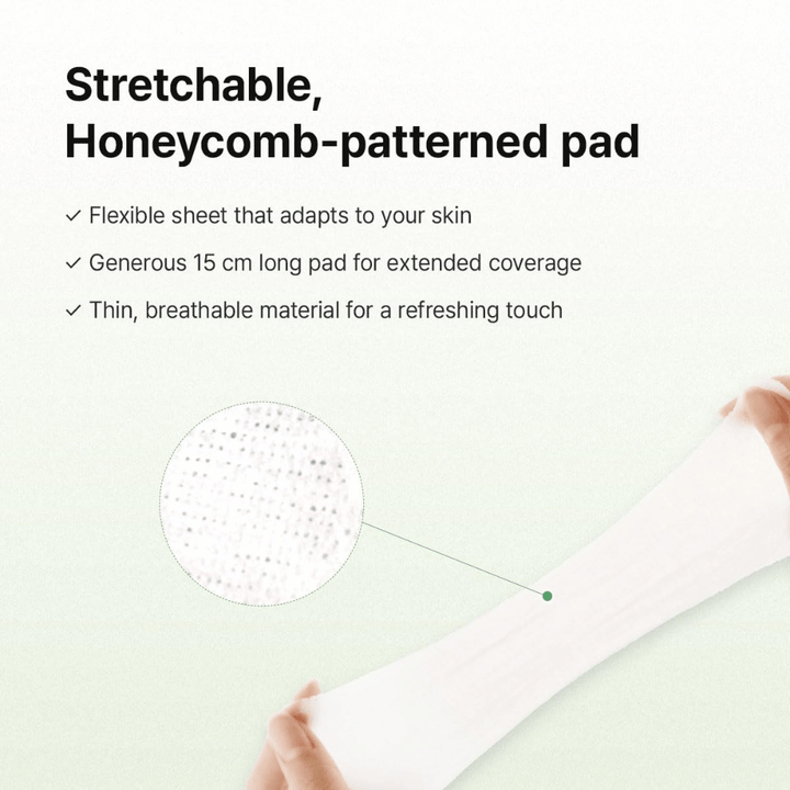 Bild – Material / Funktion (Stretch + Struktur)
Dr. Althea Stretchfit Calming Pad mit dehnbarer Wabenstruktur, die sich der Haut anpasst für maximale Abdeckung und Komfort.