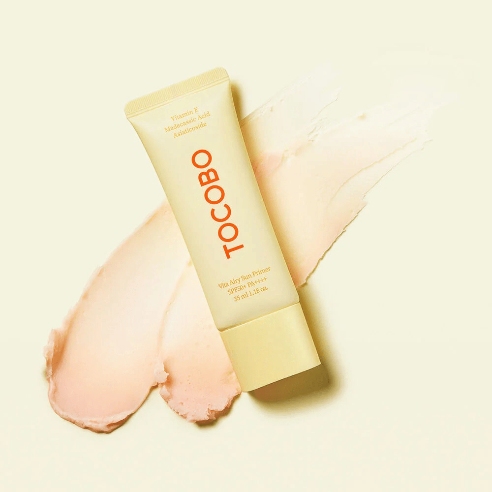TOCOBO Vita Airy Sun Primer – ein leichter Sonnenschutz-Primer mit SPF50+ PA++++, der den Hautton ausgleicht und vor UV-Strahlen schützt, während er mit Vitamin C und Madecassoside pflegt.