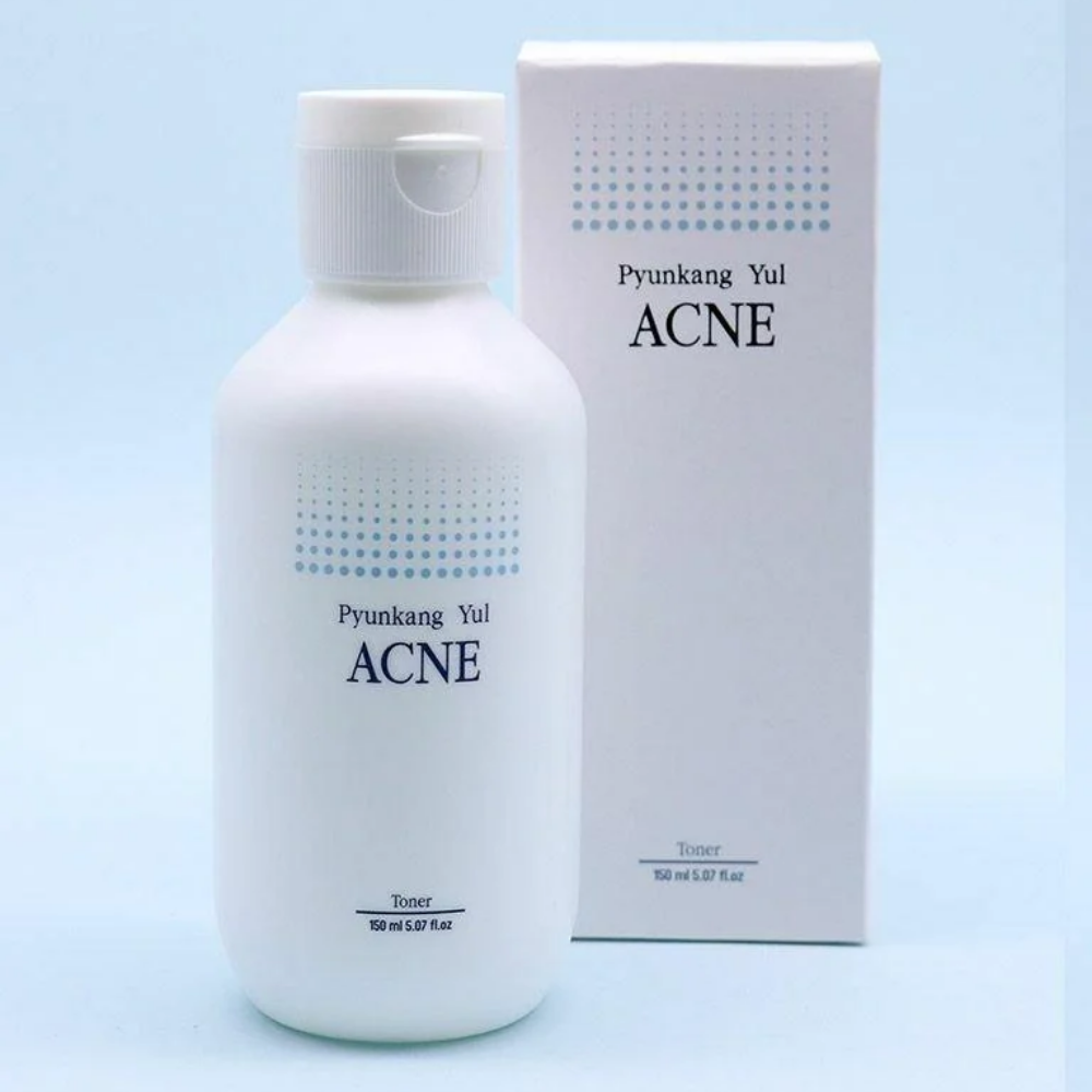 Eine Flasche Pyunkang Yul Acne Toner 150ml.
